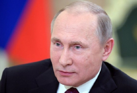 Vladimir Putin `personally involved` in US hack, report claims 